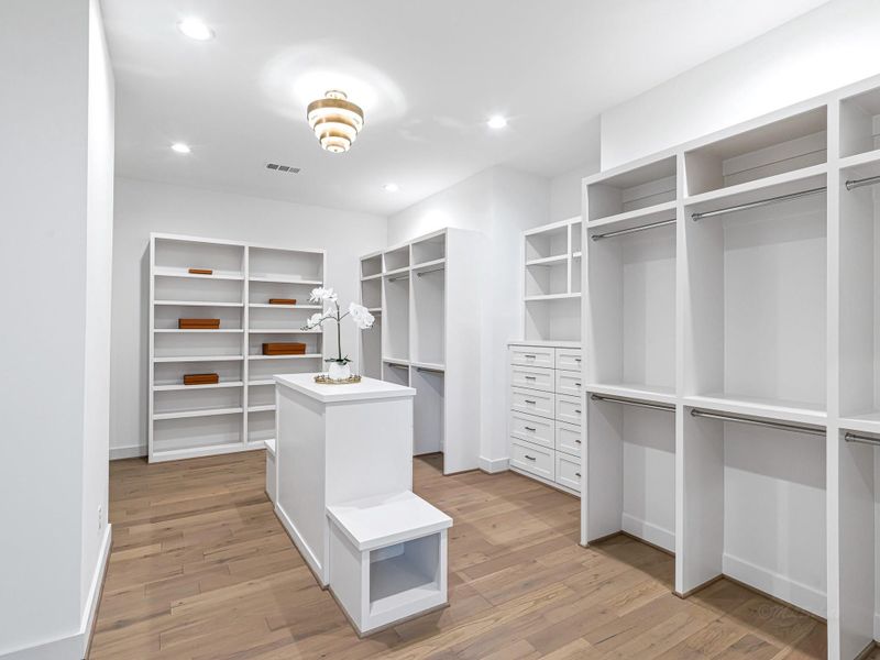 Furnished interior view inside a new home in , Houston (Image 39). Furnished interior view inside a new home in , Houston (Image 39).