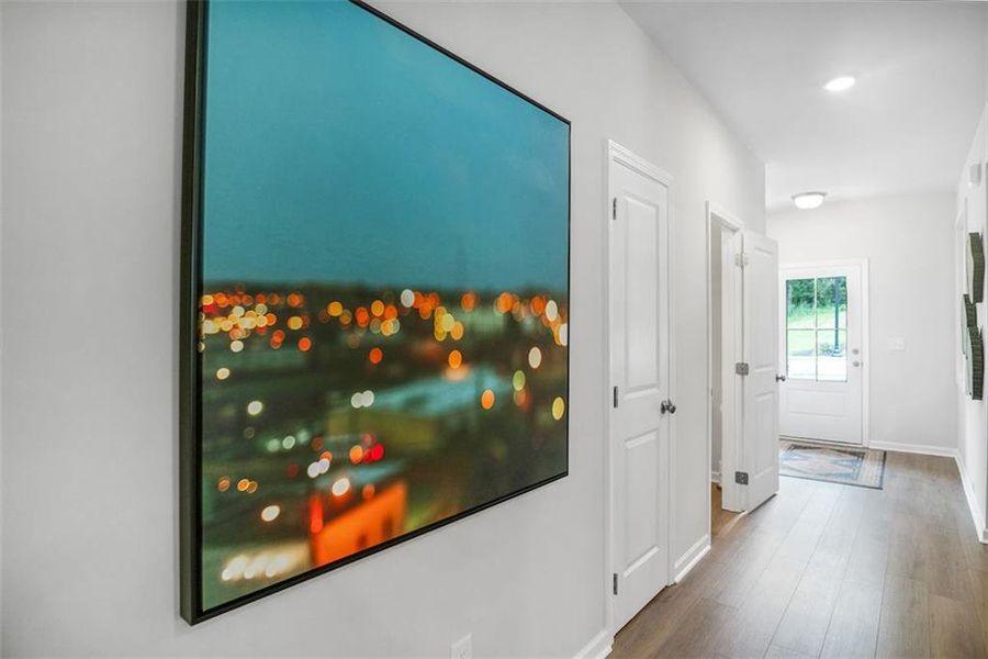 Spacious, unfurnished interior of a new home in Fuller Station, Loganville (Image 18).