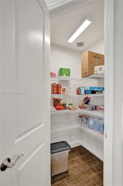 Image 79 of a home in .