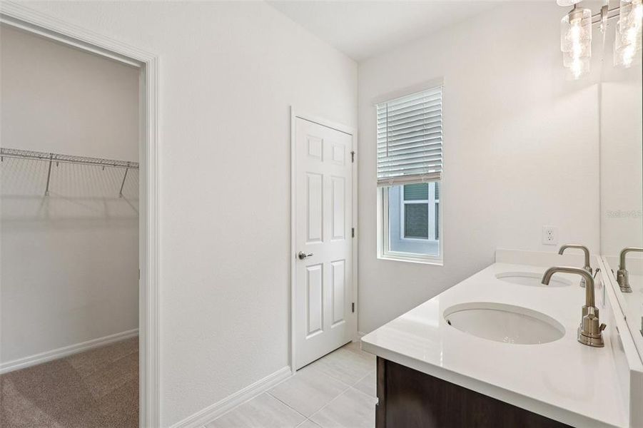 Furnished interior view inside a new home in Brack Ranch, St. Cloud (Image 8).