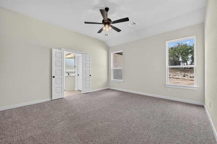 Spacious, unfurnished interior of a new home in Arbor Oaks, Boyd (Image 18). Spacious, unfurnished interior of a new home in Arbor Oaks, Boyd (Image 18).