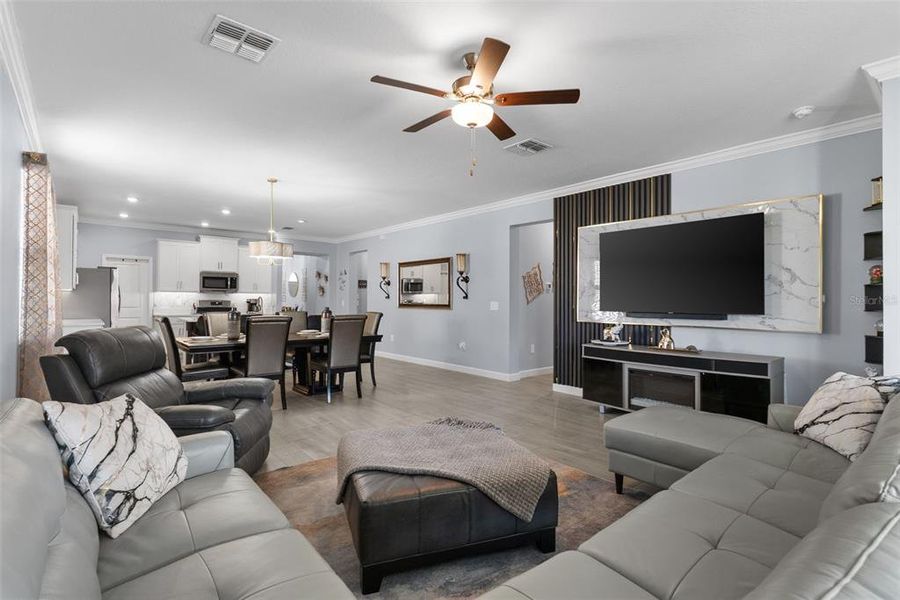 Furnished interior view inside a new home in Southshore Bay Active Adult, Wimauma (Image 20). Furnished interior view inside a new home in Southshore Bay Active Adult, Wimauma (Image 20).