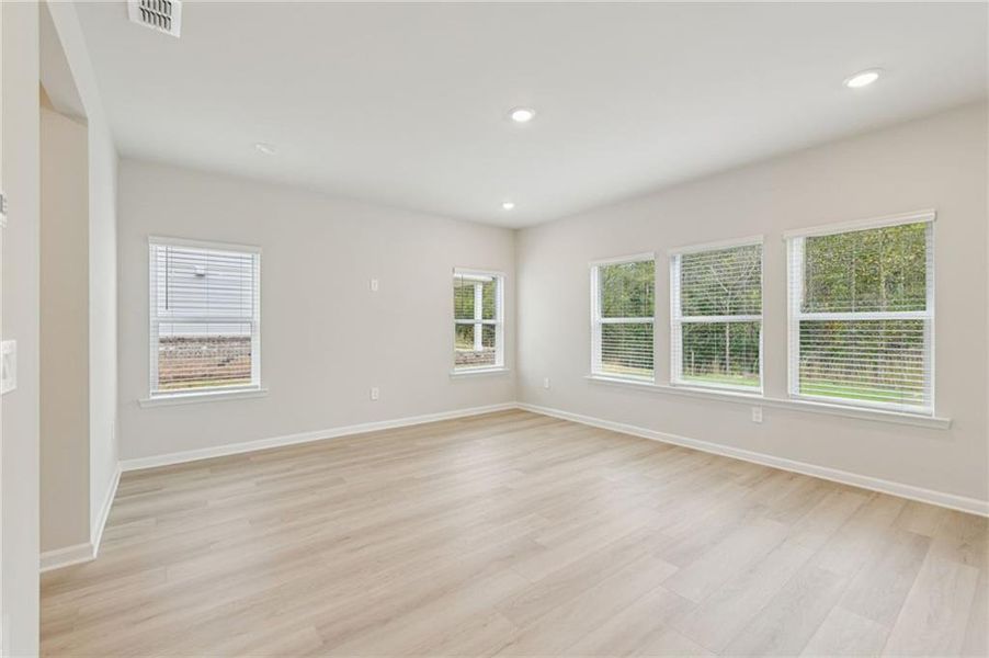 Spacious, unfurnished interior of a new home in Preserve at Mountain Creek, Pendergrass (Image 19).