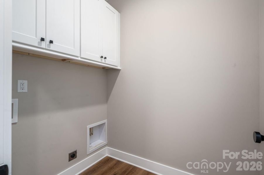 Spacious, unfurnished interior of a new home in , Lowell (Image 24).