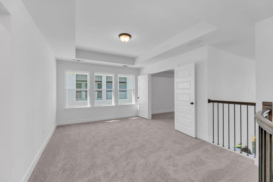 Spacious, unfurnished interior of a new home in Nolina, Georgetown (Image 24).