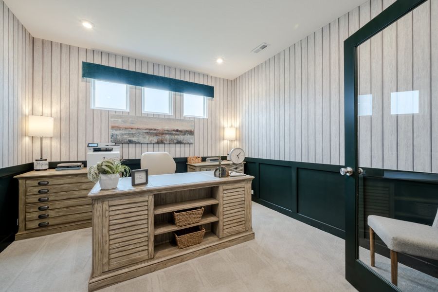 Representative furnished interior of a home built from the Amelia by Fischer Homes in Easton Park, Dallas (Image 47).