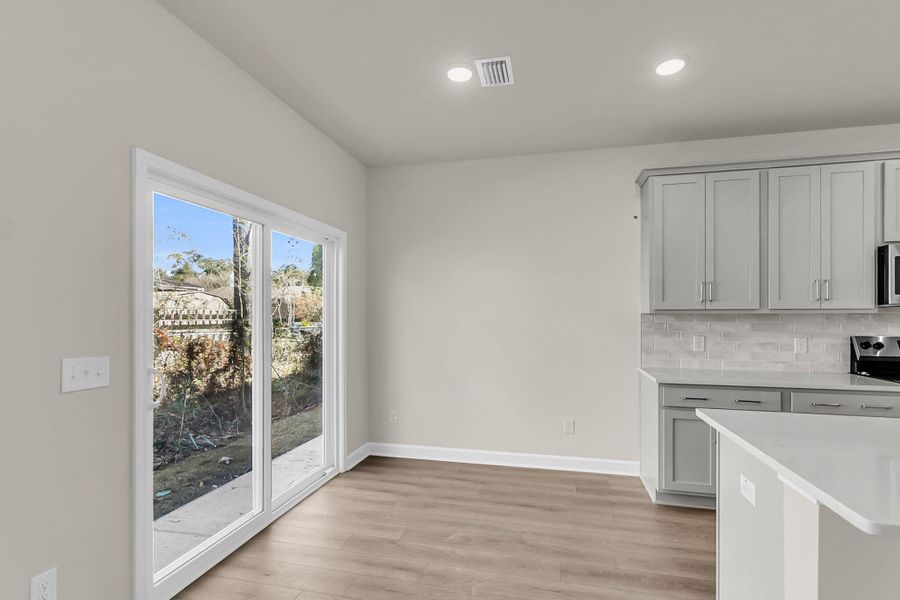 Image 38 of a home in .