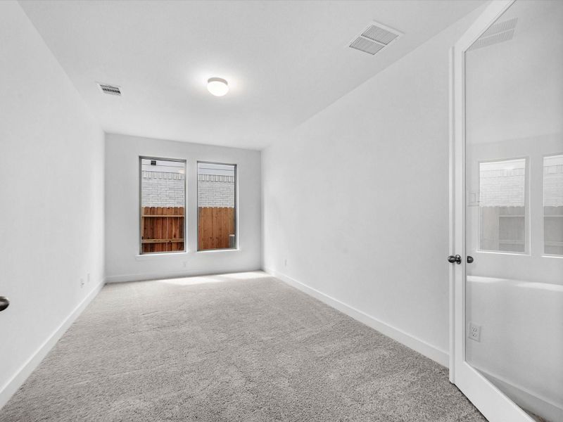 Spacious, unfurnished interior of a new home in Lago Mar - 60', Texas City (Image 10). Spacious, unfurnished interior of a new home in Lago Mar - 60', Texas City (Image 10).
