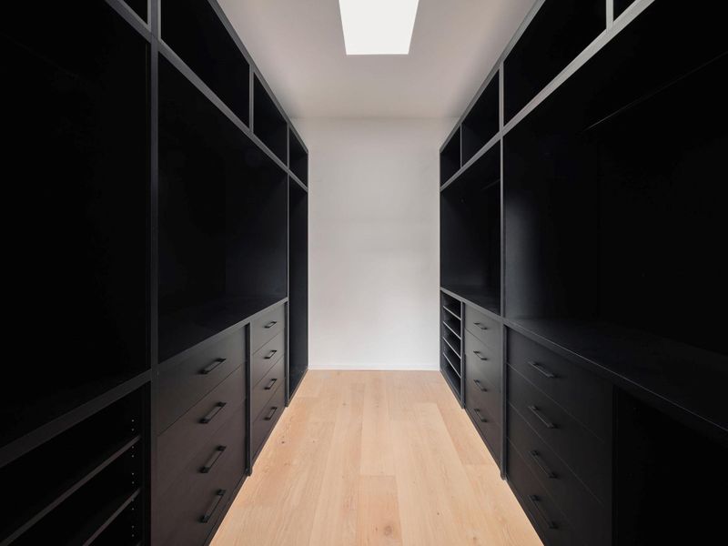 Image 30 of a home in .