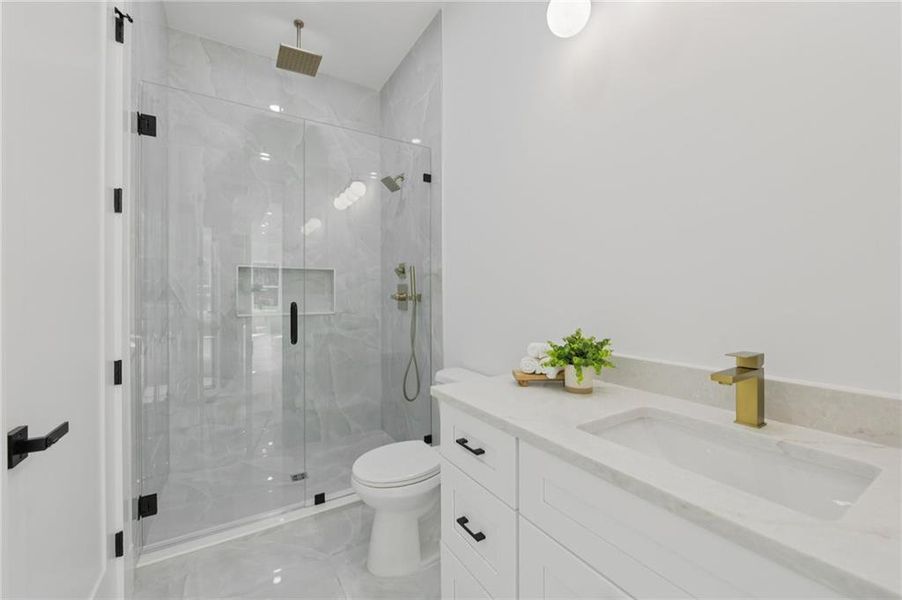 Furnished interior view inside a new home in , Grayson (Image 16).