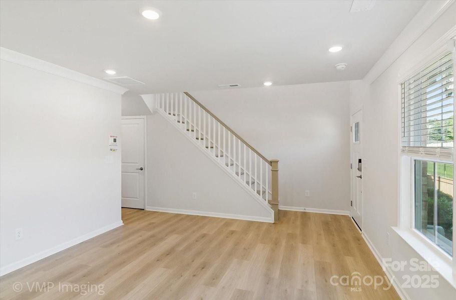 Flex room at entry Flex room at entry