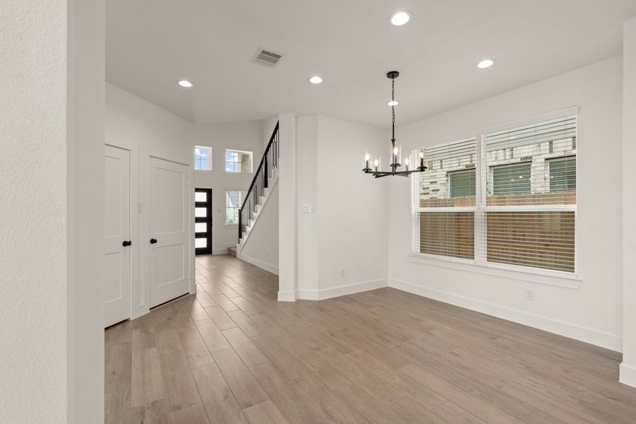 Spacious, unfurnished interior of a new home in The Woodlands Hills, Willis (Image 18).