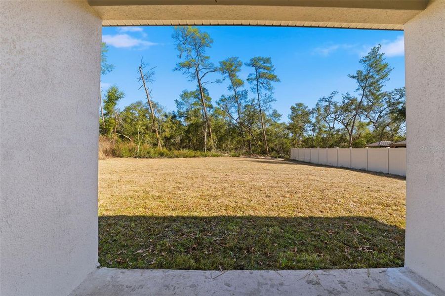 Exterior details and patio area of a home in , Ocala (Image 3).