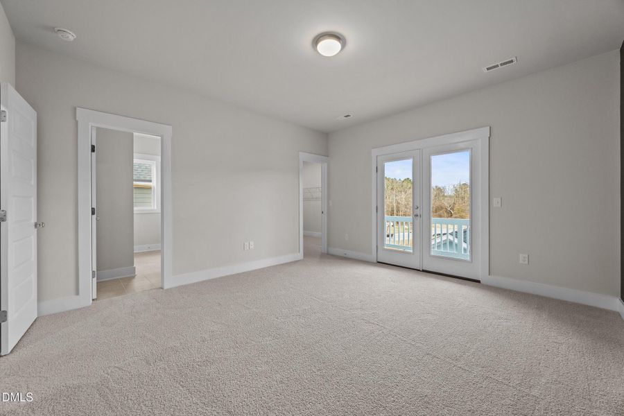 021_WFP-2846 Primary Bedroom_3 - Medium