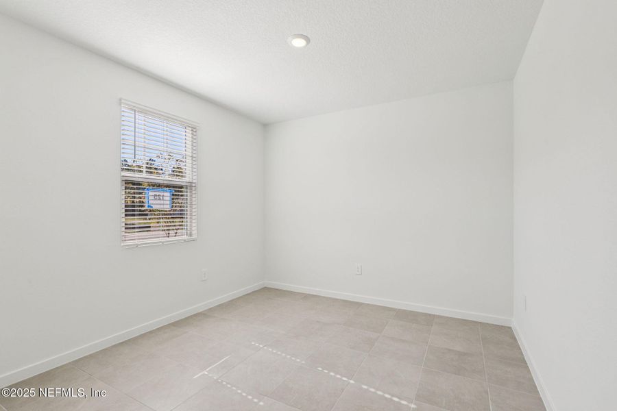 Spacious, unfurnished interior of a new home in Lakes at Bella Lago - Signature Series, Green Cove Springs (Image 30). Spacious, unfurnished interior of a new home in Lakes at Bella Lago - Signature Series, Green Cove Springs (Image 30).