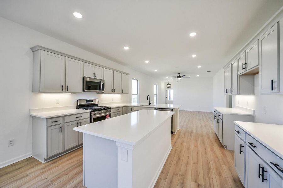 Furnished interior view inside a new home in Mostyn Springs, Magnolia (Image 6).