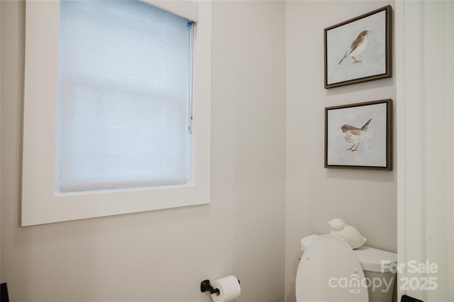 Close-up of interior finishes inside a home in , Hendersonville (Image 20). Close-up of interior finishes inside a home in , Hendersonville (Image 20).