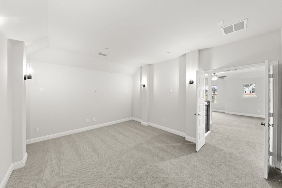 Spacious, unfurnished interior of a new home in Providence Cove, McKinney (Image 23). Spacious, unfurnished interior of a new home in Providence Cove, McKinney (Image 23).