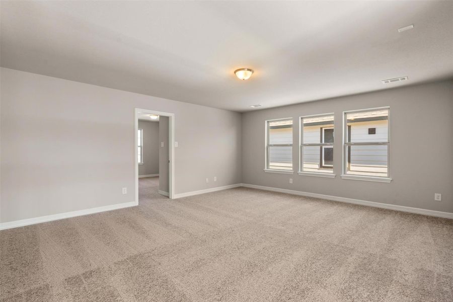 Note: Sample product photo. Actual exterior and interior selections may vary by homesite. Photo may be virtually staged