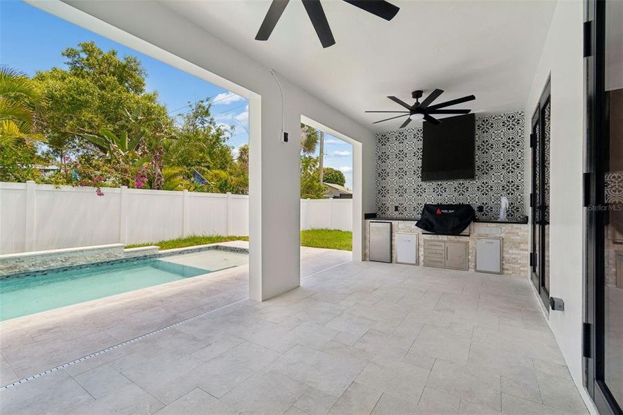 Exterior details and patio area of a home in , Tampa (Image 42).