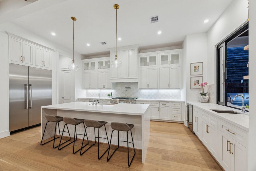 *PHOTOS OF A PREVIOUSLY BUILT HOME * SELECTIONS MAY VARY * PHOTOS SHOW THE SAME FLOOR PLAN AND/ALTERNATIVE FINISHES* PLEASE USE THIS AS A GUIDE ONLY. *PHOTOS OF A PREVIOUSLY BUILT HOME * SELECTIONS MAY VARY * PHOTOS SHOW THE SAME FLOOR PLAN AND/ALTERNATIVE FINISHES* PLEASE USE THIS AS A GUIDE ONLY.