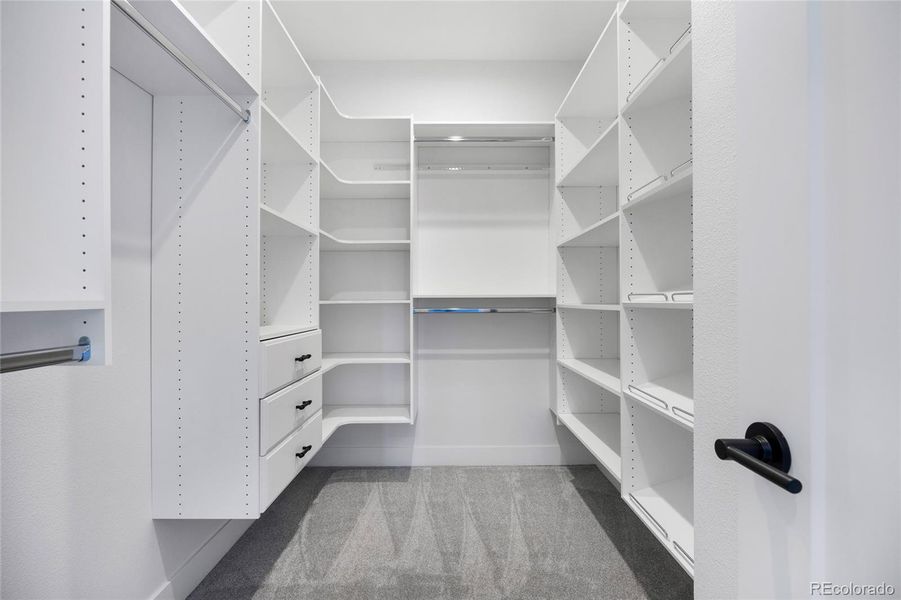 Spacious, unfurnished interior of a new home in , Denver (Image 21).