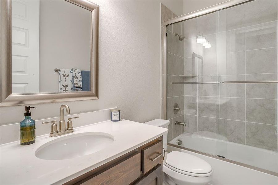 Furnished interior view inside a new home in , Argyle (Image 32).