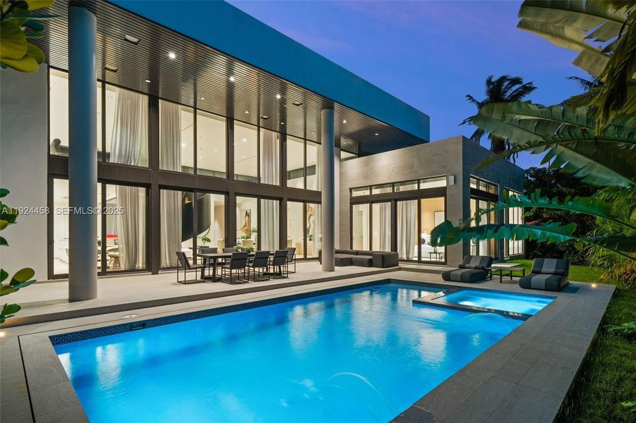 Image 30 of a home in .