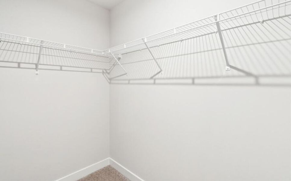 Spacious, unfurnished interior of a new home in Crescent Cove, Summerville (Image 8).