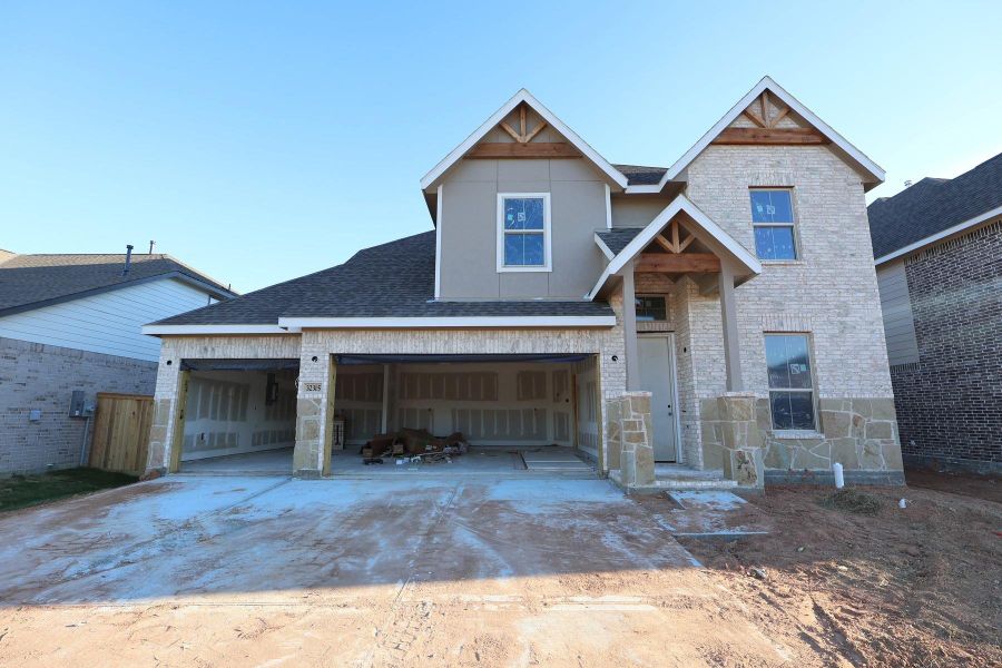 Two story home with 4 beds, 3 baths, and 3 car garage Two story home with 4 beds, 3 baths, and 3 car garage