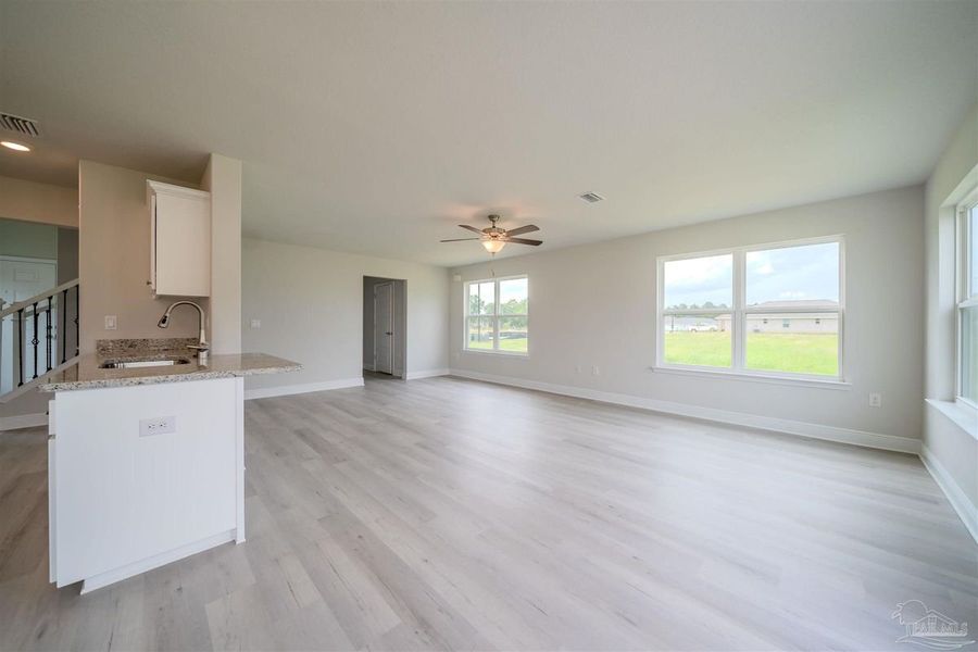 Image 19 of a home in Westpointe Place.