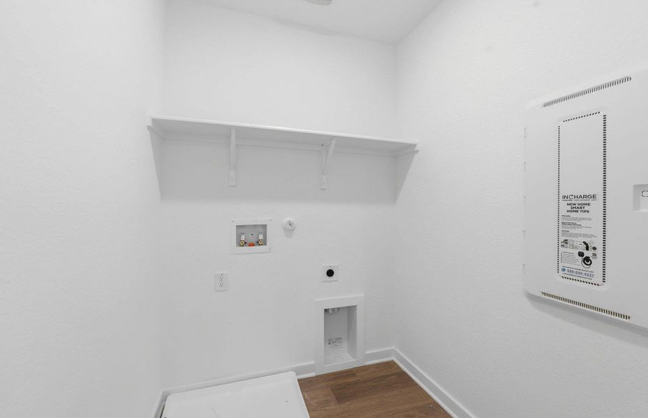 Spacious, unfurnished interior of a new home in Vantage, San Marcos (Image 16). Spacious, unfurnished interior of a new home in Vantage, San Marcos (Image 16).