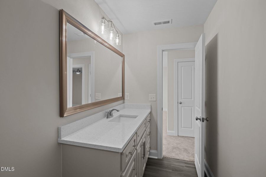 5010 Stone Creek L300029 5010 Stone Creek L300029