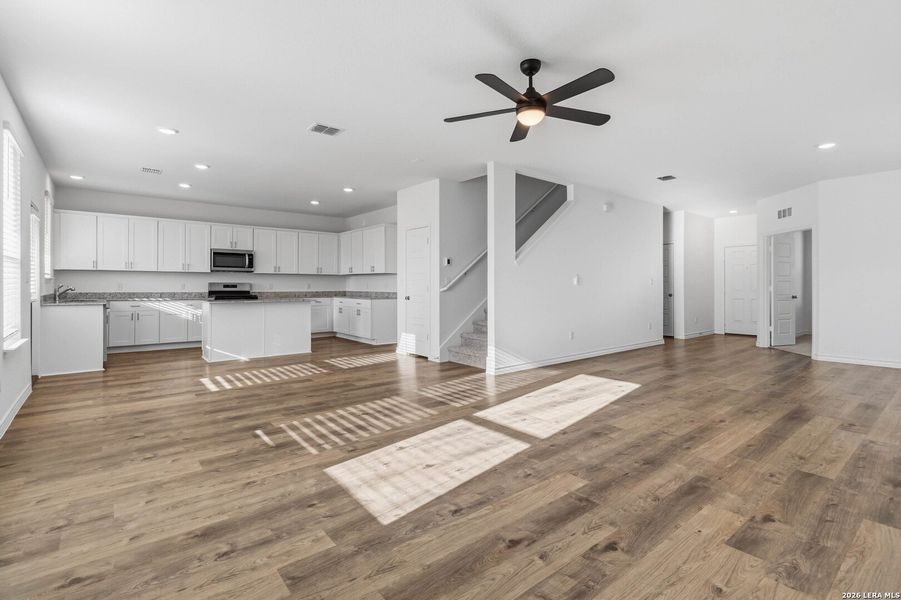 Spacious, unfurnished interior of a new home in Davis Ranch, Helotes (Image 36). Spacious, unfurnished interior of a new home in Davis Ranch, Helotes (Image 36).