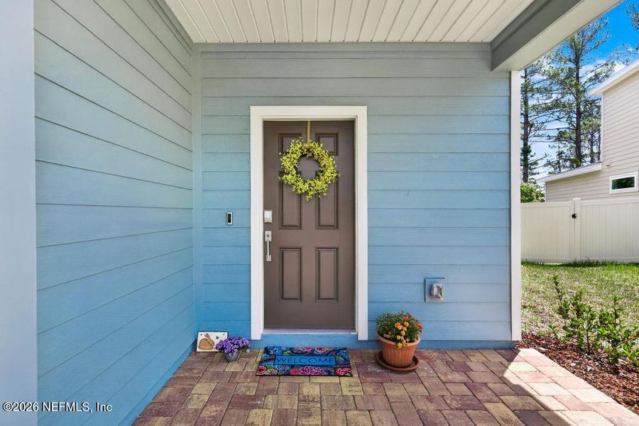 Exterior details and patio area of a home in St Augustine Lakes, St. Augustine (Image 31).