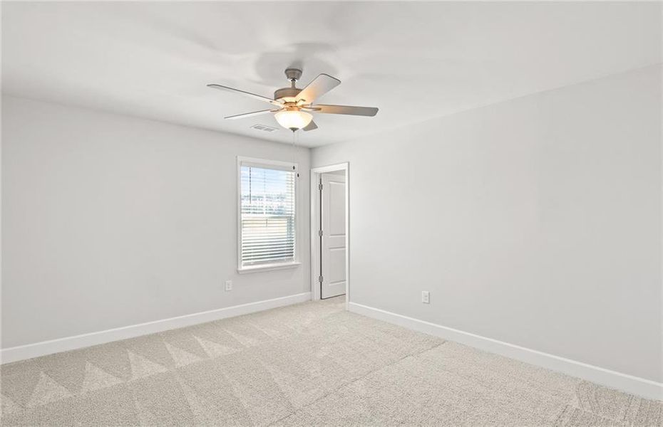 Spacious, unfurnished interior of a new home in Anderson Point Estates, McDonough (Image 18).