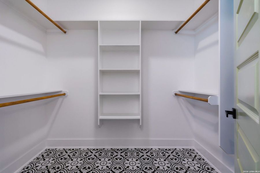 Image 41 of a home in .