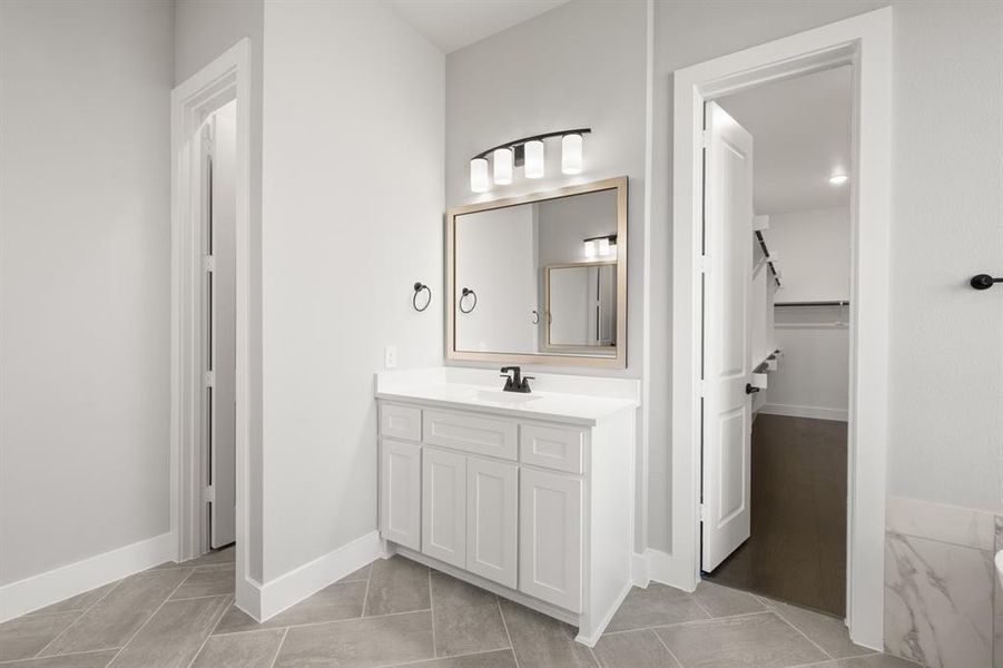 2561 Baypoint- Primary Suite-4 2561 Baypoint- Primary Suite-4