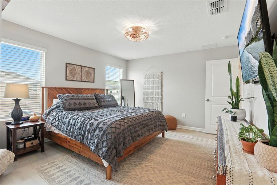 Furnished interior view inside a new home in Waterbrooke, Clermont (Image 11). Furnished interior view inside a new home in Waterbrooke, Clermont (Image 11).