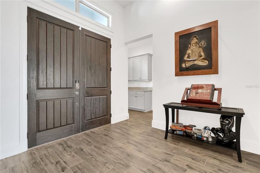 Furnished interior view inside a new home in , Orlando (Image 49). Furnished interior view inside a new home in , Orlando (Image 49).