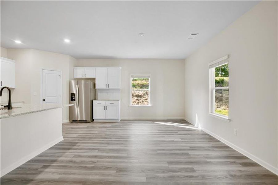 Spacious, unfurnished interior of a new home in , Buford (Image 19).