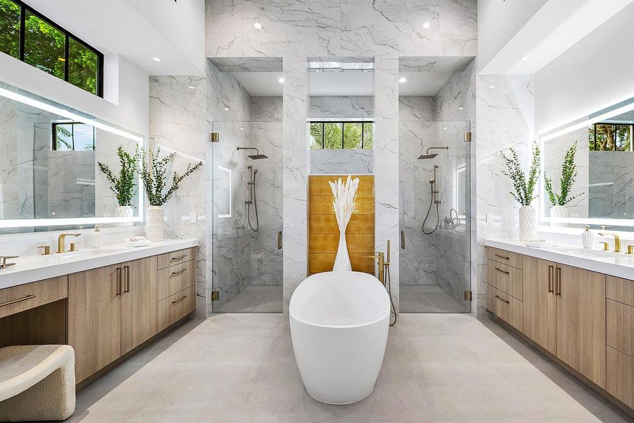 Luxury primary bath, dual shower Luxury primary bath, dual shower