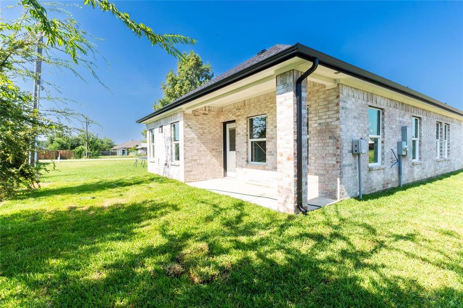 Exterior details and patio area of a home in , Gun Barrel City (Image 3). Exterior details and patio area of a home in , Gun Barrel City (Image 3).