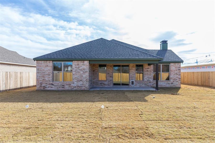 Exterior details and patio area of a home in , Abilene (Image 28).