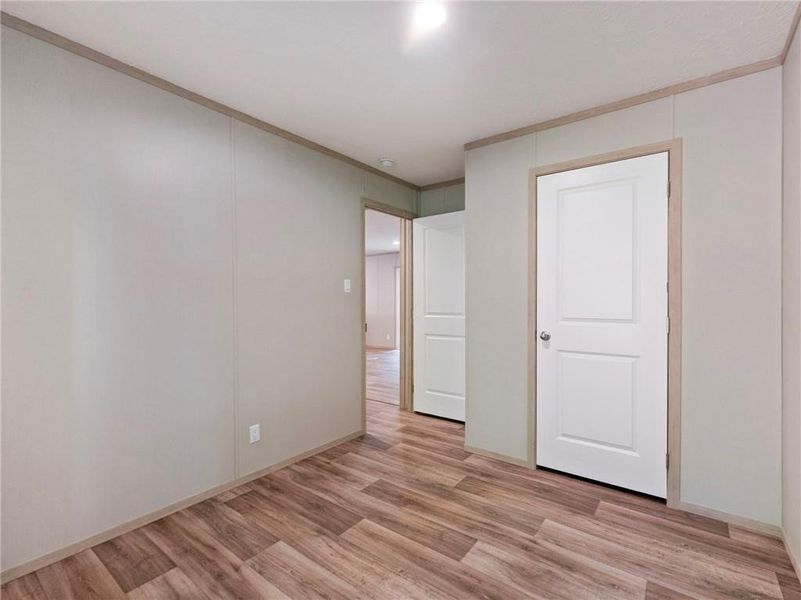 Spacious, unfurnished interior of a new home in , Braselton (Image 28). Spacious, unfurnished interior of a new home in , Braselton (Image 28).