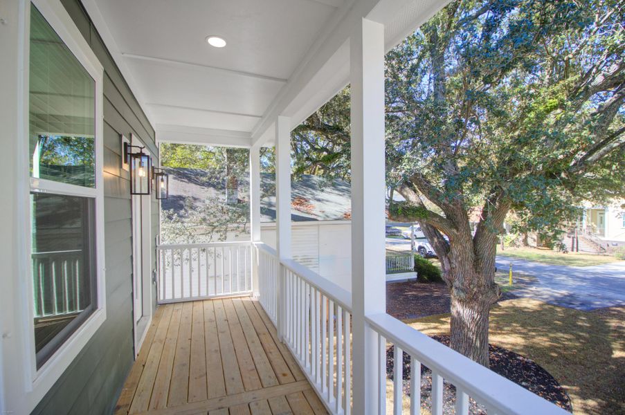Exterior details and patio area of a home in , North Charleston (Image 3).