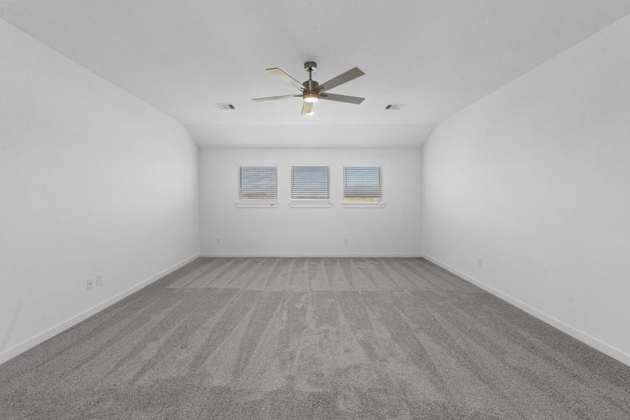 Spacious, unfurnished interior of a new home in Beacon Hill, Waller (Image 16). Spacious, unfurnished interior of a new home in Beacon Hill, Waller (Image 16).