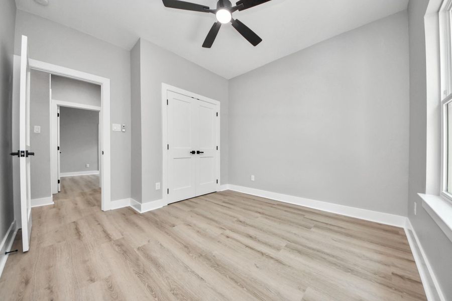 Secondary bedroom