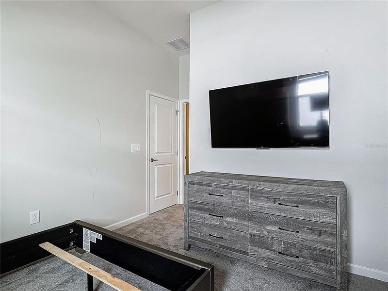 Image 54 of a home in .