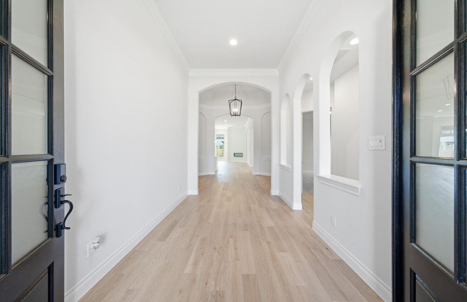 Spacious, unfurnished interior of a new home in Artavia 70′, Conroe (Image 46). Spacious, unfurnished interior of a new home in Artavia 70′, Conroe (Image 46).